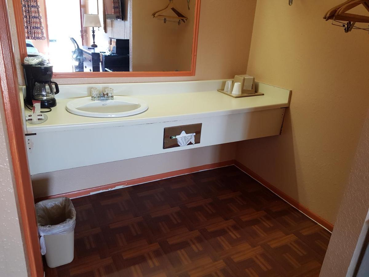 Budget Host Inn Eastland Екстер'єр фото